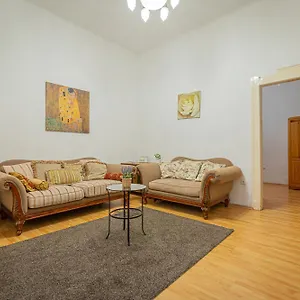 Jackquaters Silver Apartman Budapest